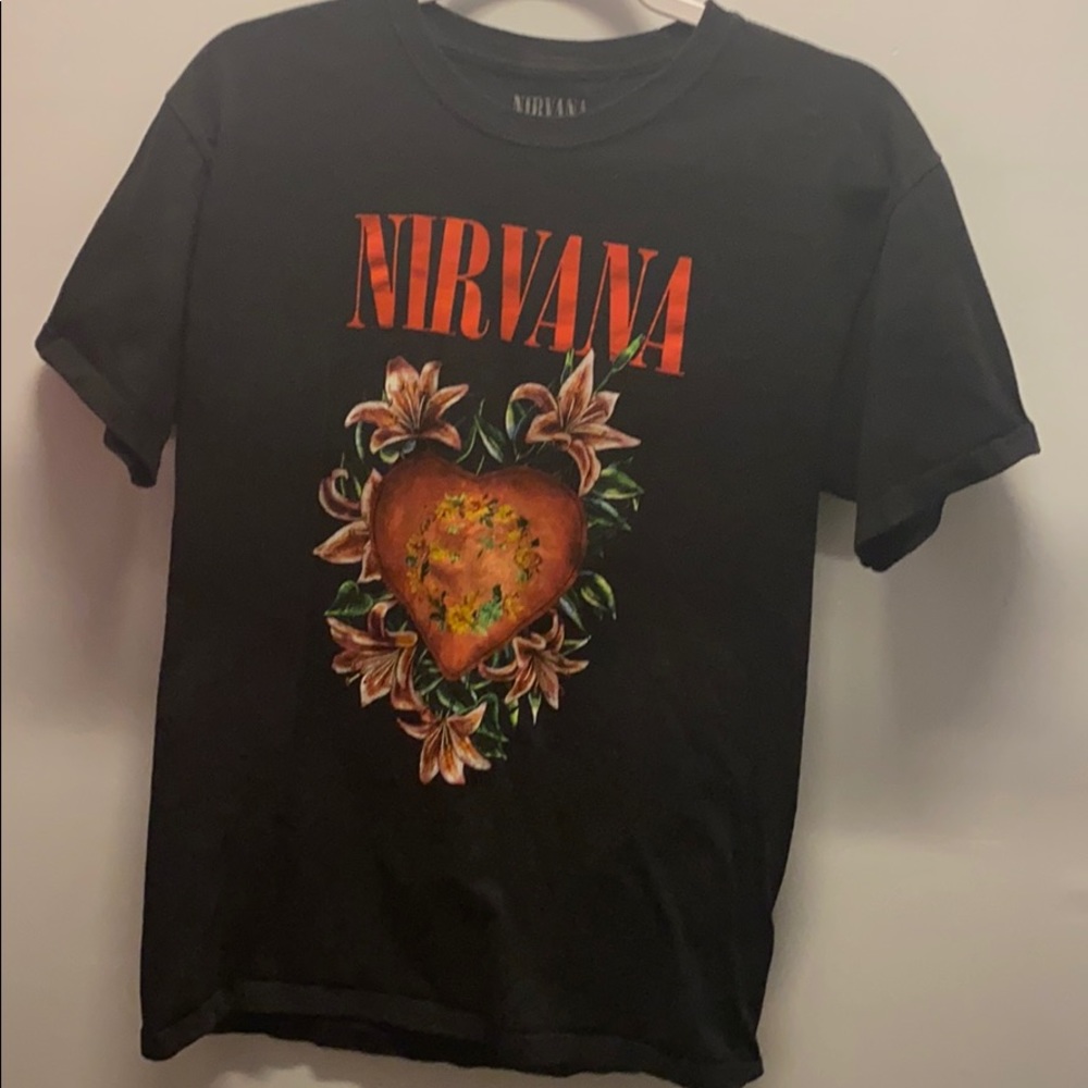 Nirvana heart short sleeve